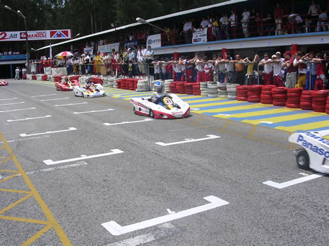 24 Horas da Batalha 2004 - Início32