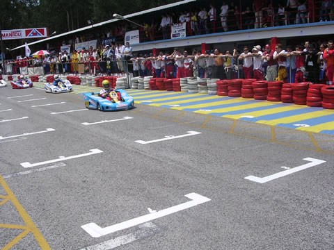 24 Horas da Batalha 2004 - Início33