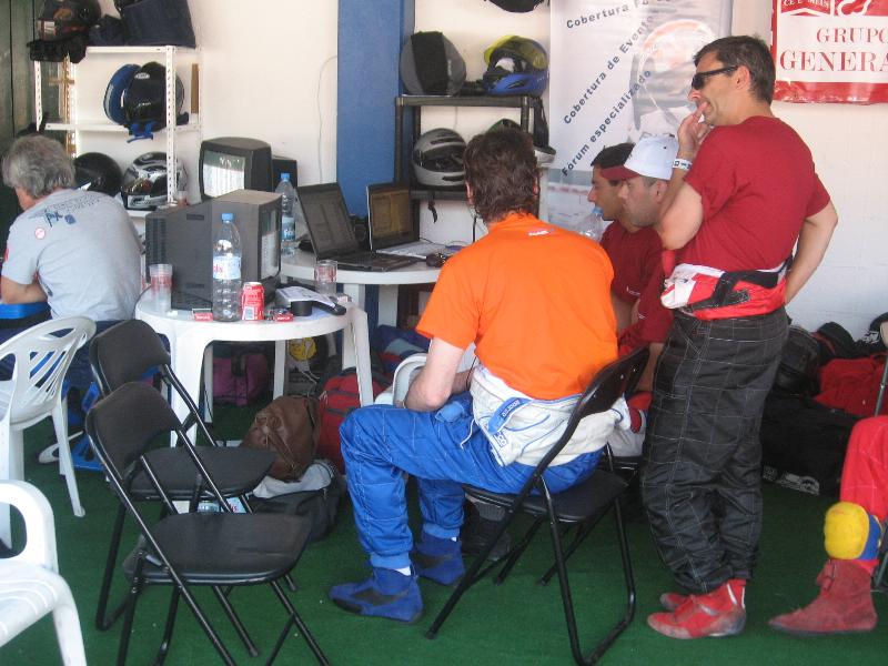 24 Horas da Batalha 2007 - Boxes3