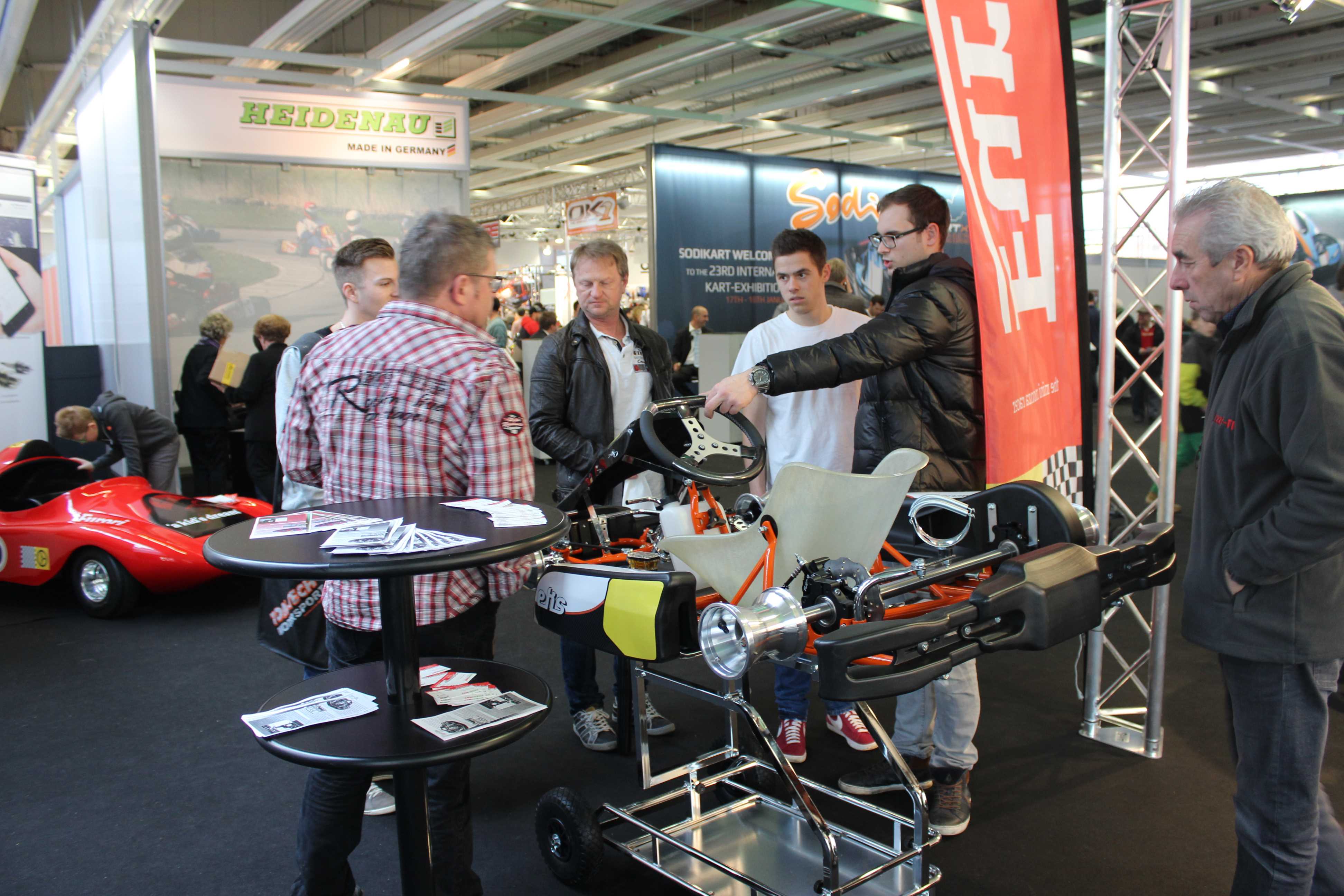 IZZI-FLEX Apresentação na Feira Internacional do Karting Alemanha9