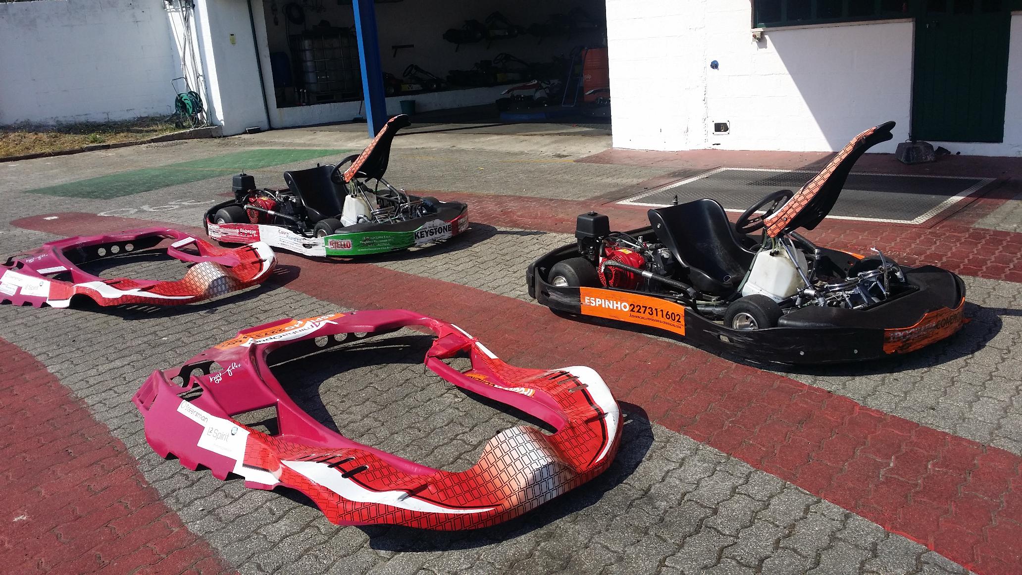 No final os karts e os pneus ficaram assim10