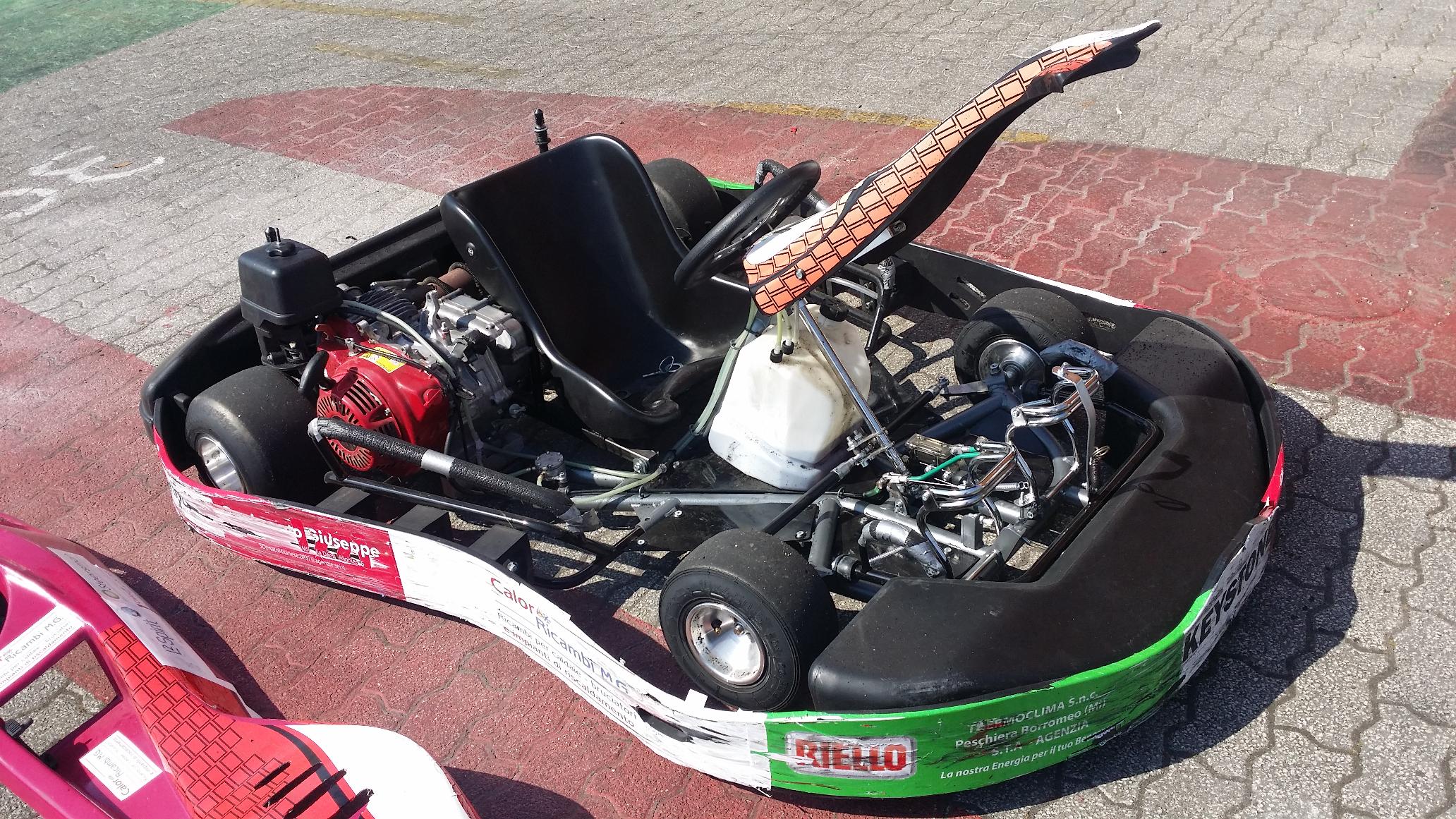 No final os karts e os pneus ficaram assim17