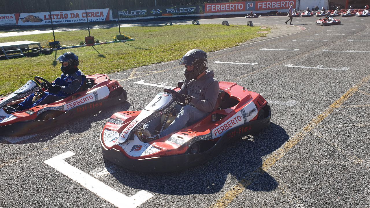 Karts pelos Ares2