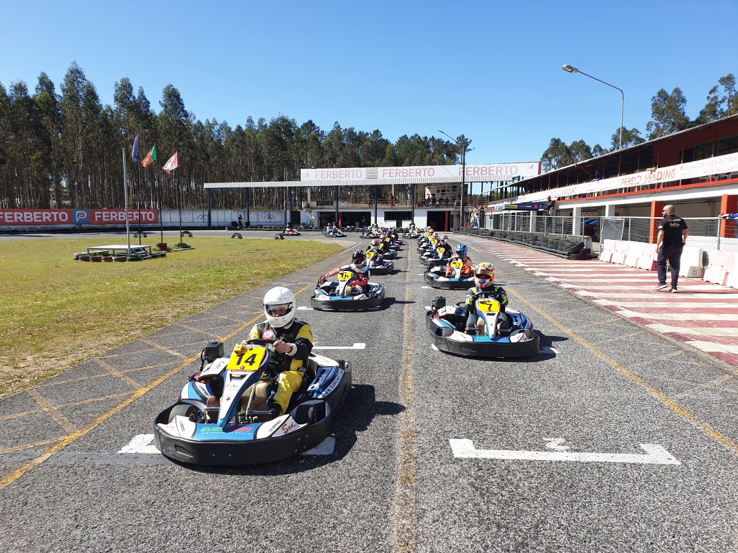 SUPER SEVEN FAMILY 202336