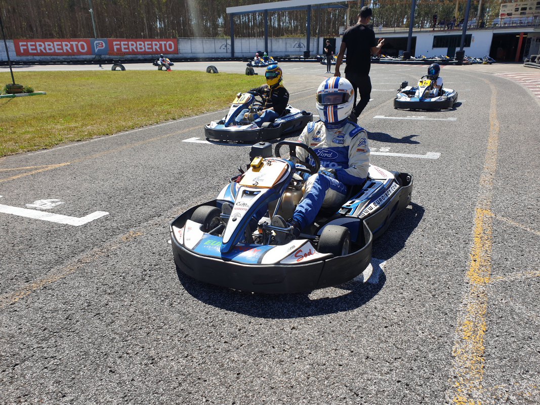 SUPER SEVEN FAMILY 202381