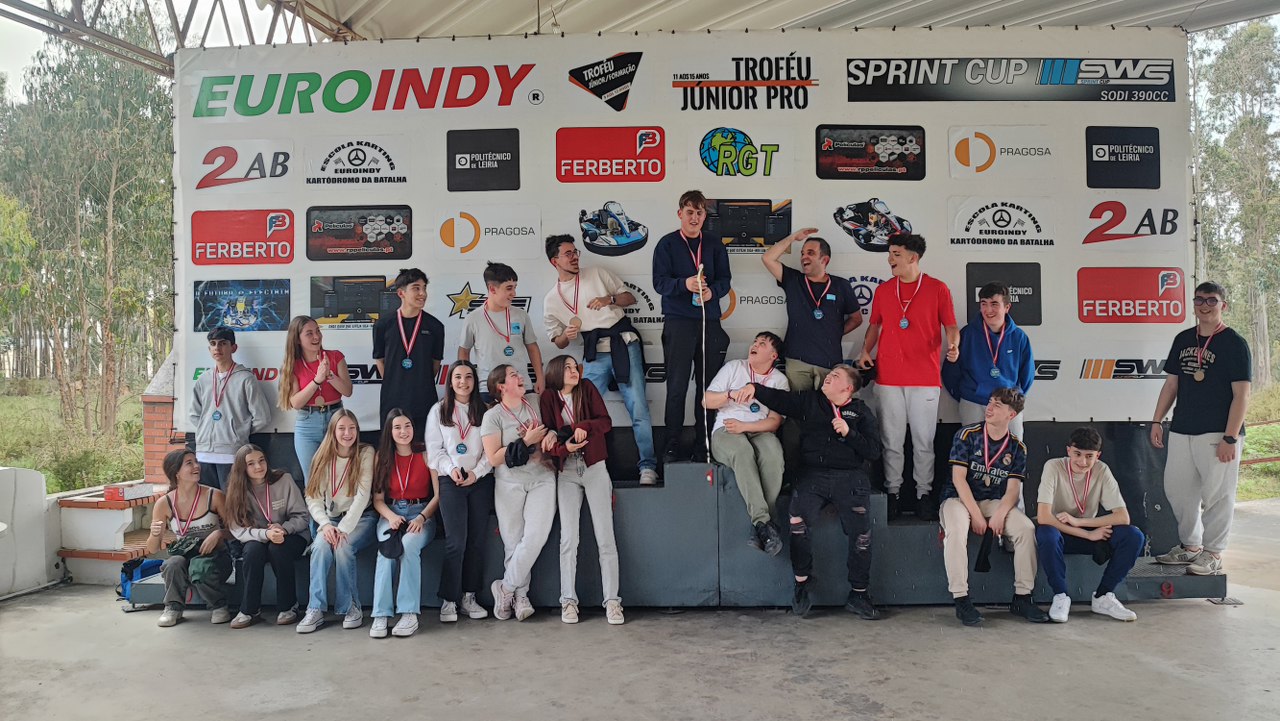 Grupo Escolar16