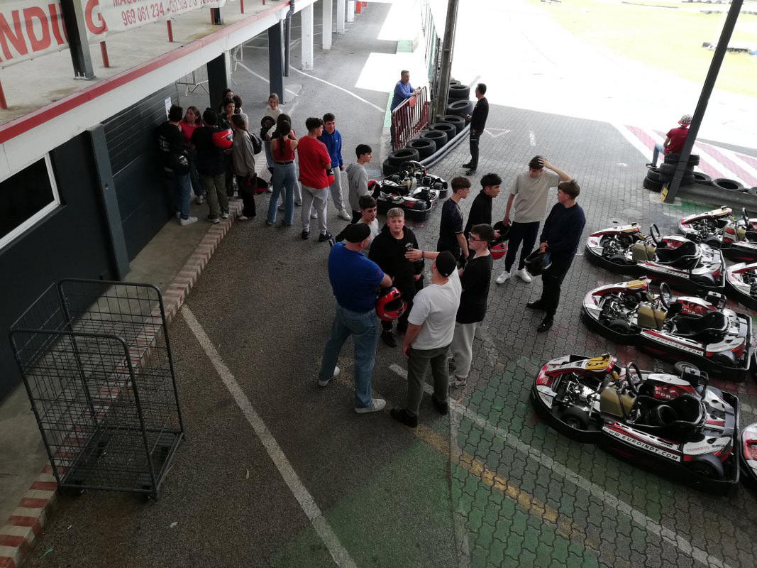 Grupo Escolar28