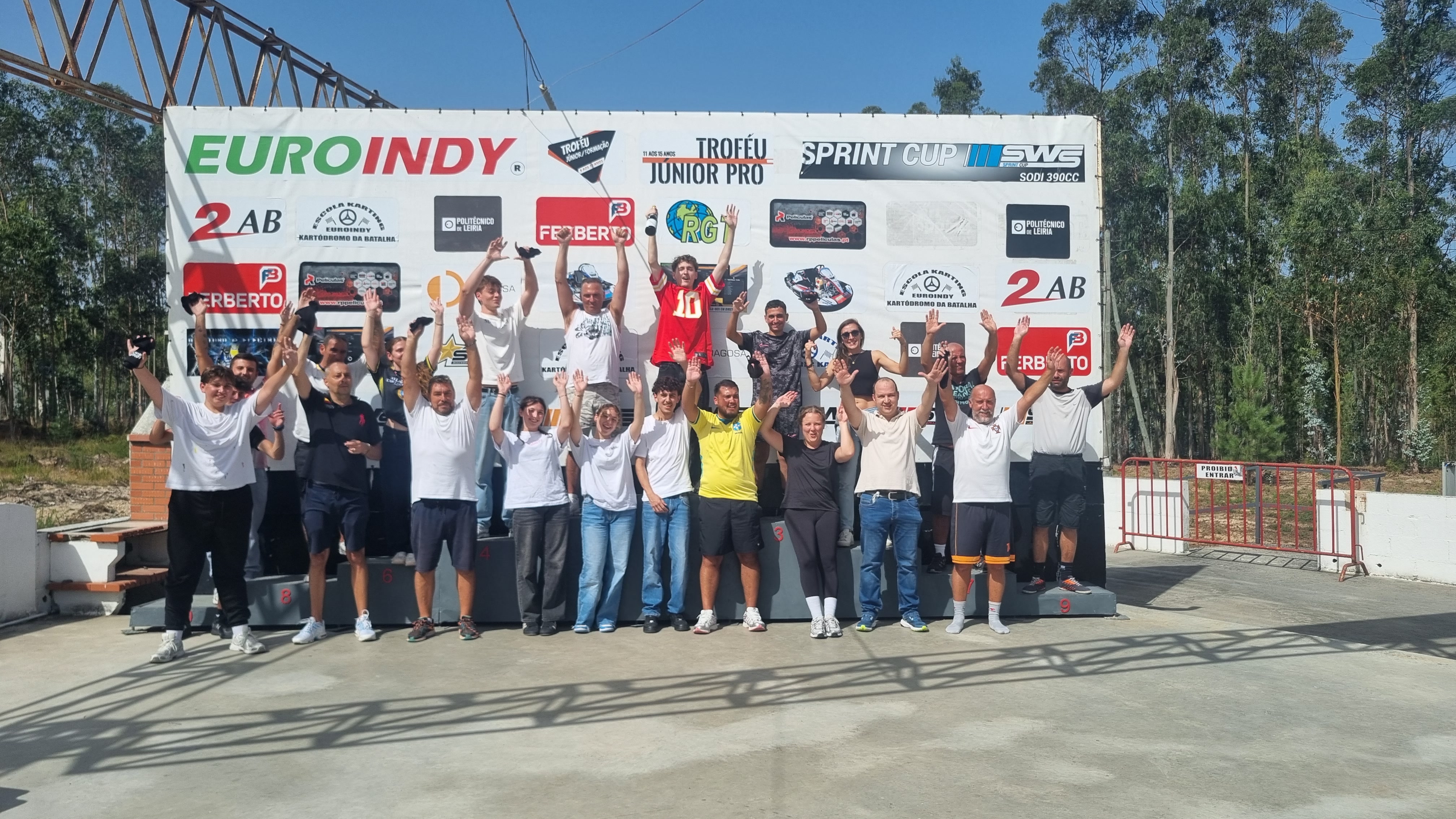 DAVID OLIVEIRA RACE4